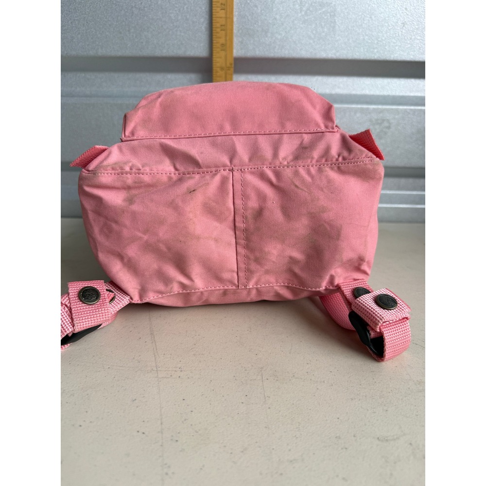 Fjallraven Kanken Mini Backpack 7L Pink Scandi Gorpcore travel school gorpcore - Picture 7 of 10
